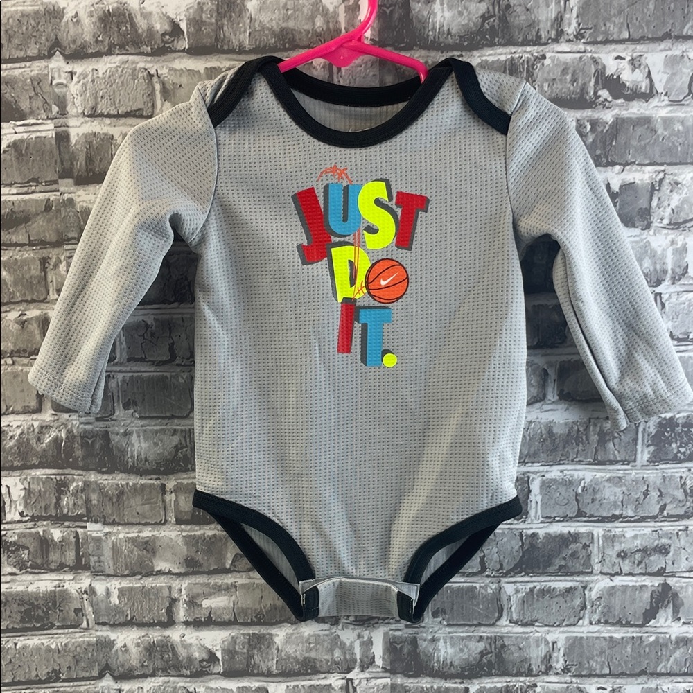Nike Kids‎ Gray onesie with Colorful Print